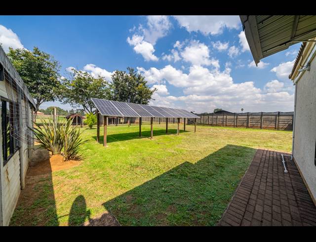 5,578M² SMALLHOLDING FOR SALE IN BENONI AH